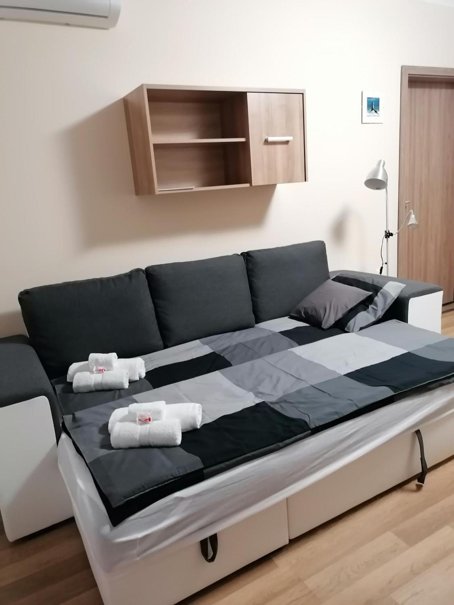 Central Park Apartman Szekszard Exterior photo